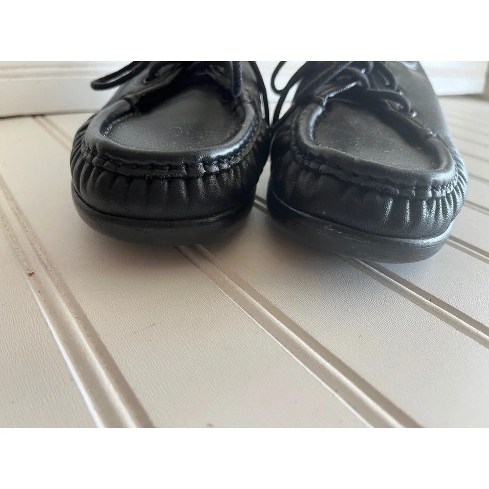 SAS Free Time Black Leather Comfort Walking Shoes Womens 5.5 M Lace Up Low Top